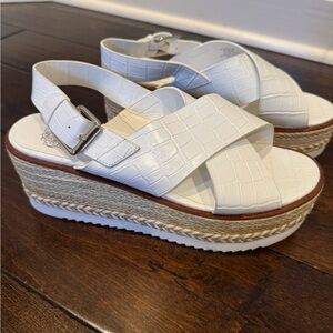 NWOT Vince Camuto White Wedge Sandals
